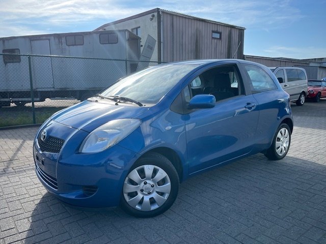 Photo de Toyota Yaris 1.0 VVT-i 
