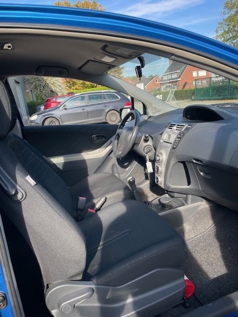 Photo de Toyota Yaris 1.0 VVT-i 