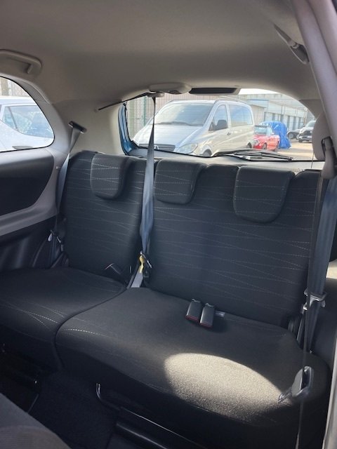 Photo de Toyota Yaris 1.0 VVT-i 