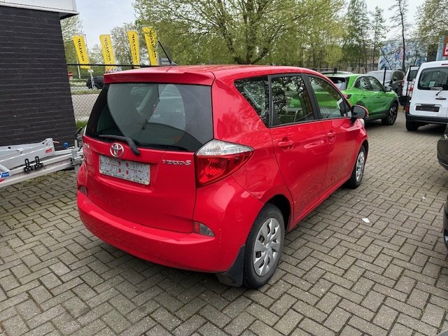 Photo de Toyota  Verso 1.3 VVT.I