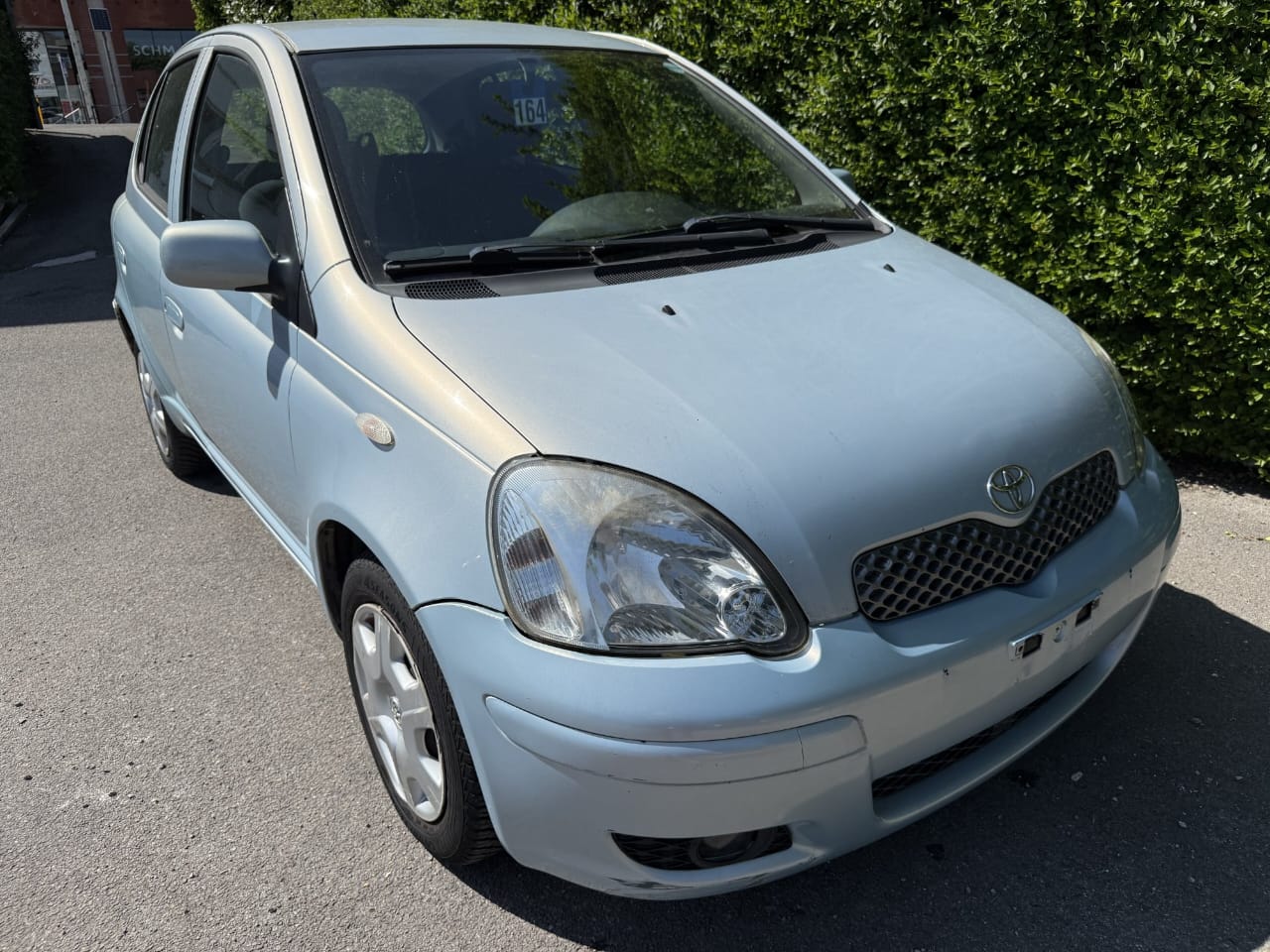 Toyota  Yaris 