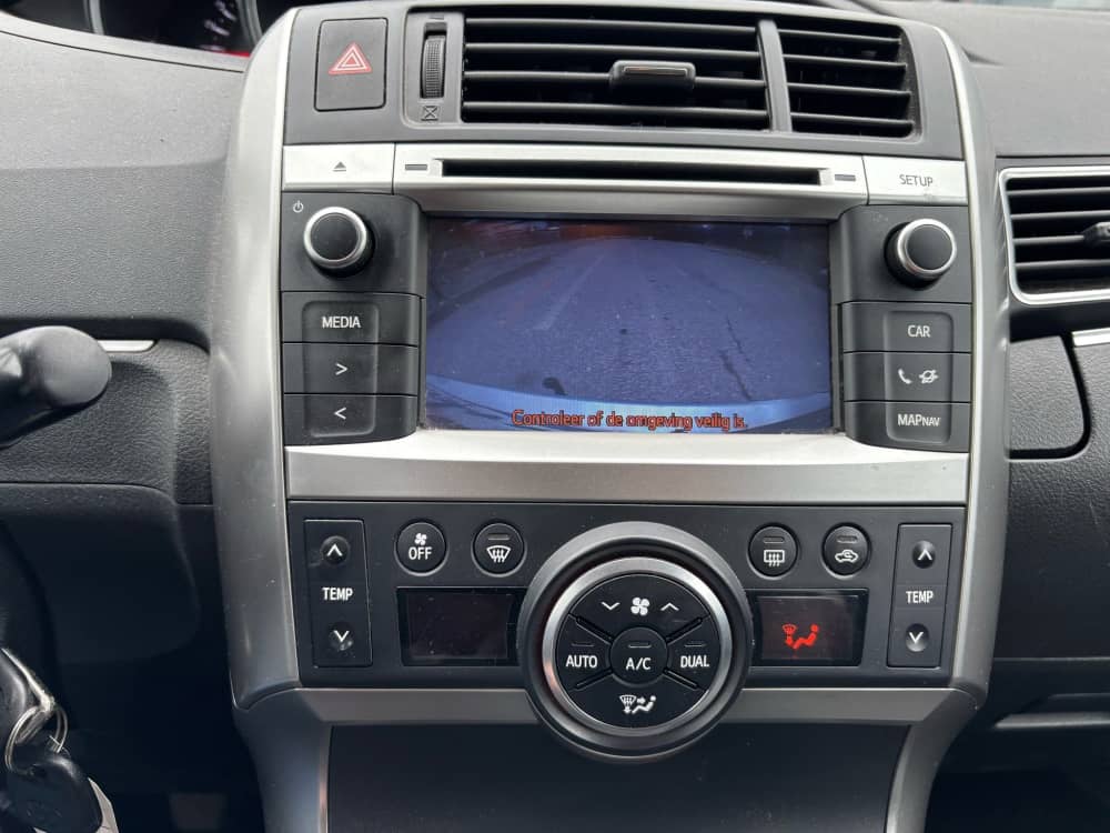 Photo de Toyota  Verso 1.6 VVT-i