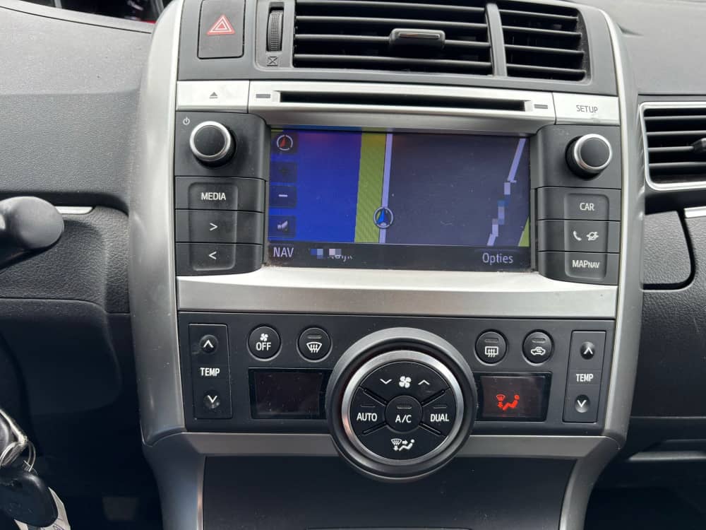 Photo de Toyota  Verso 1.6 VVT-i
