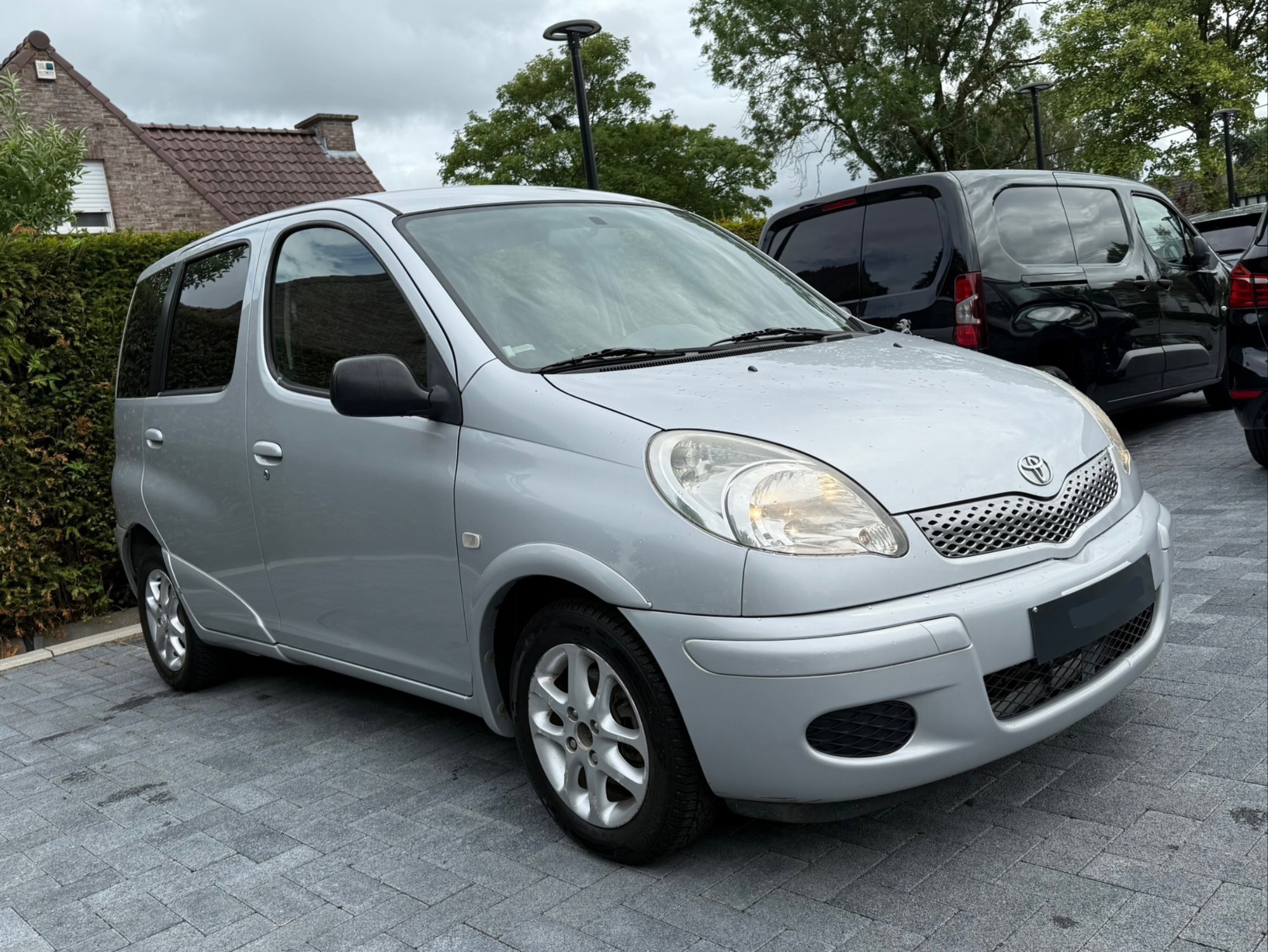 Toyota  Yaris Verso 1.3 