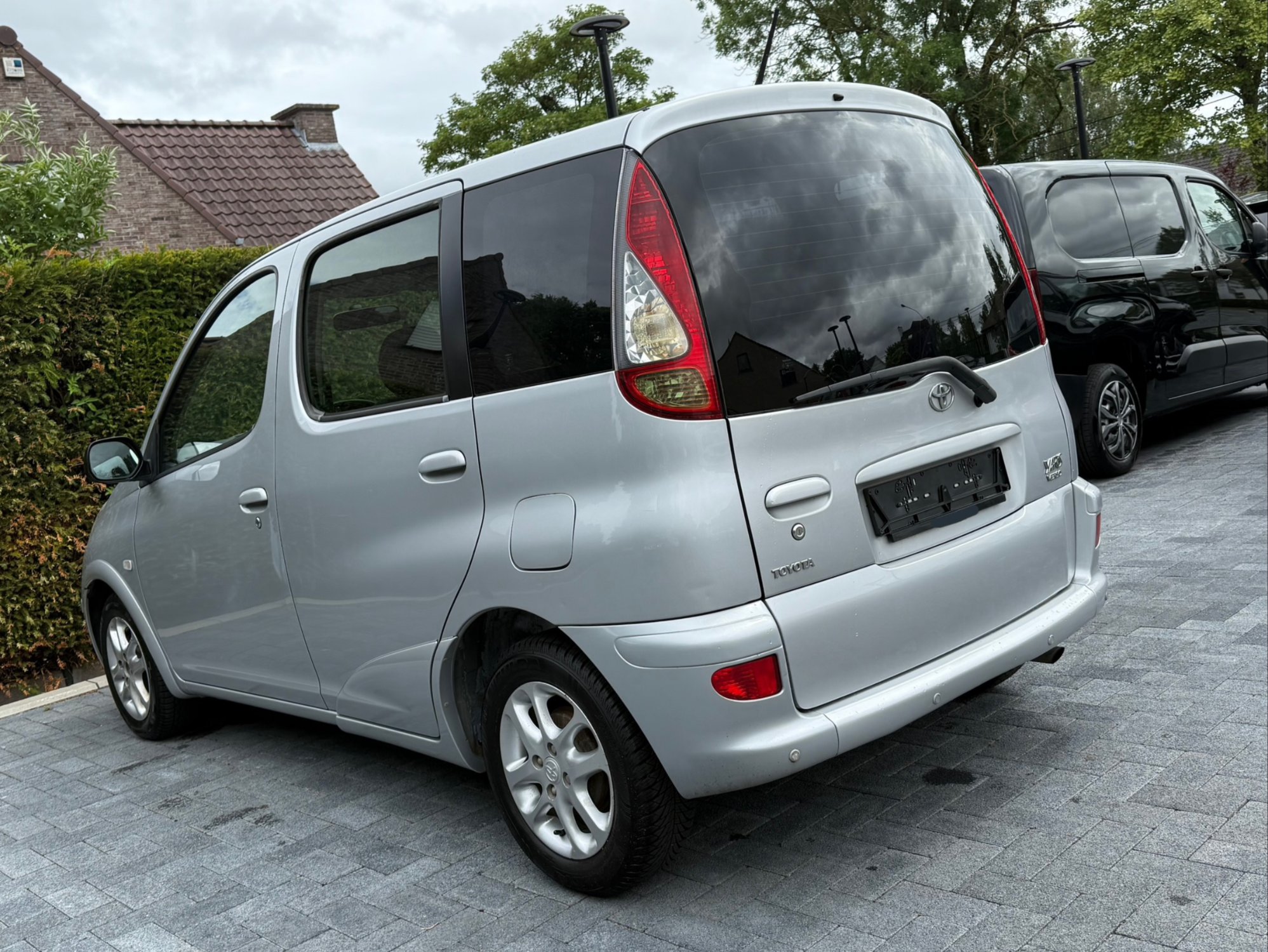 Photo de Toyota  Yaris Verso 1.3 