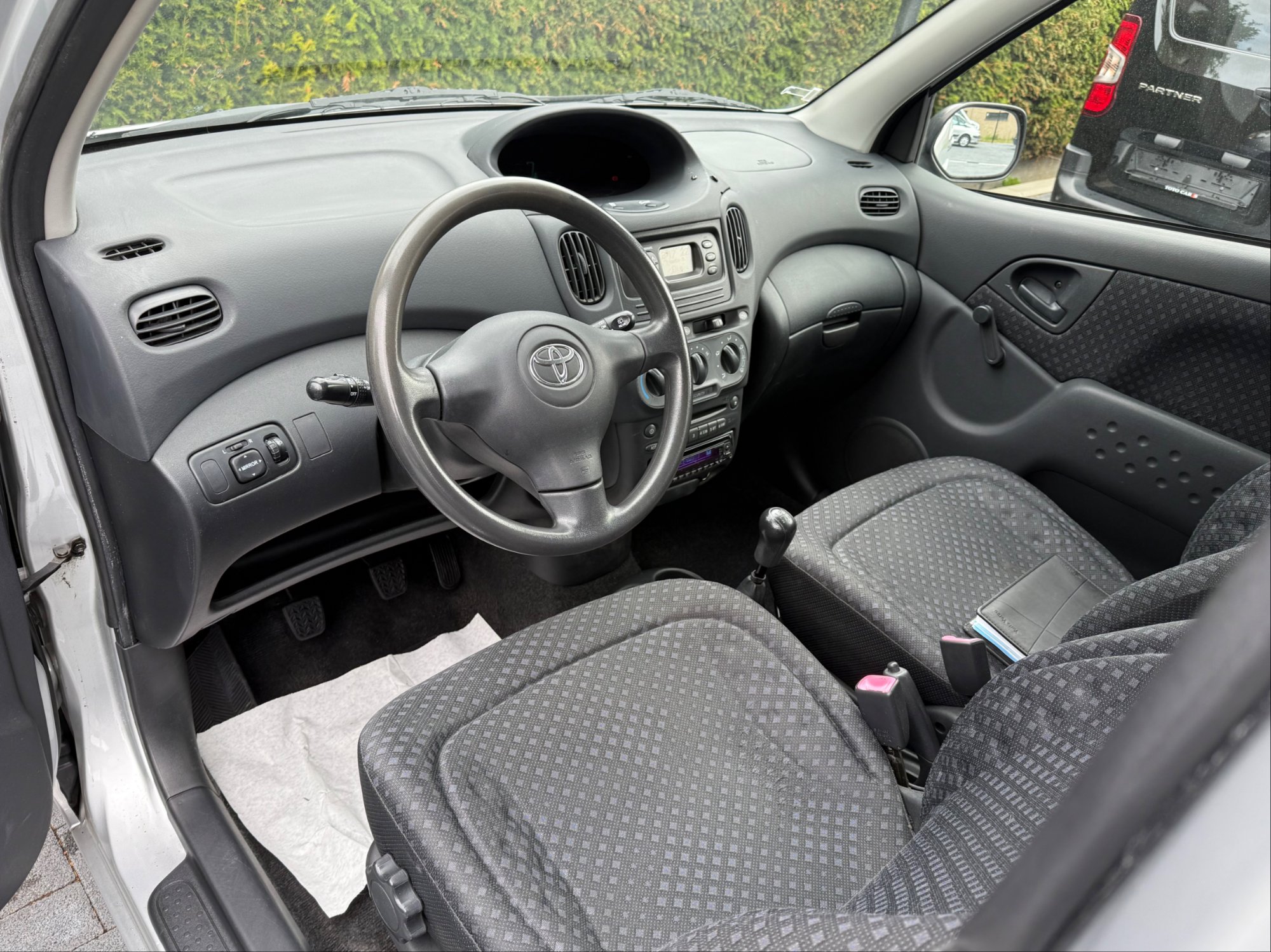 Photo de Toyota  Yaris Verso 1.3 