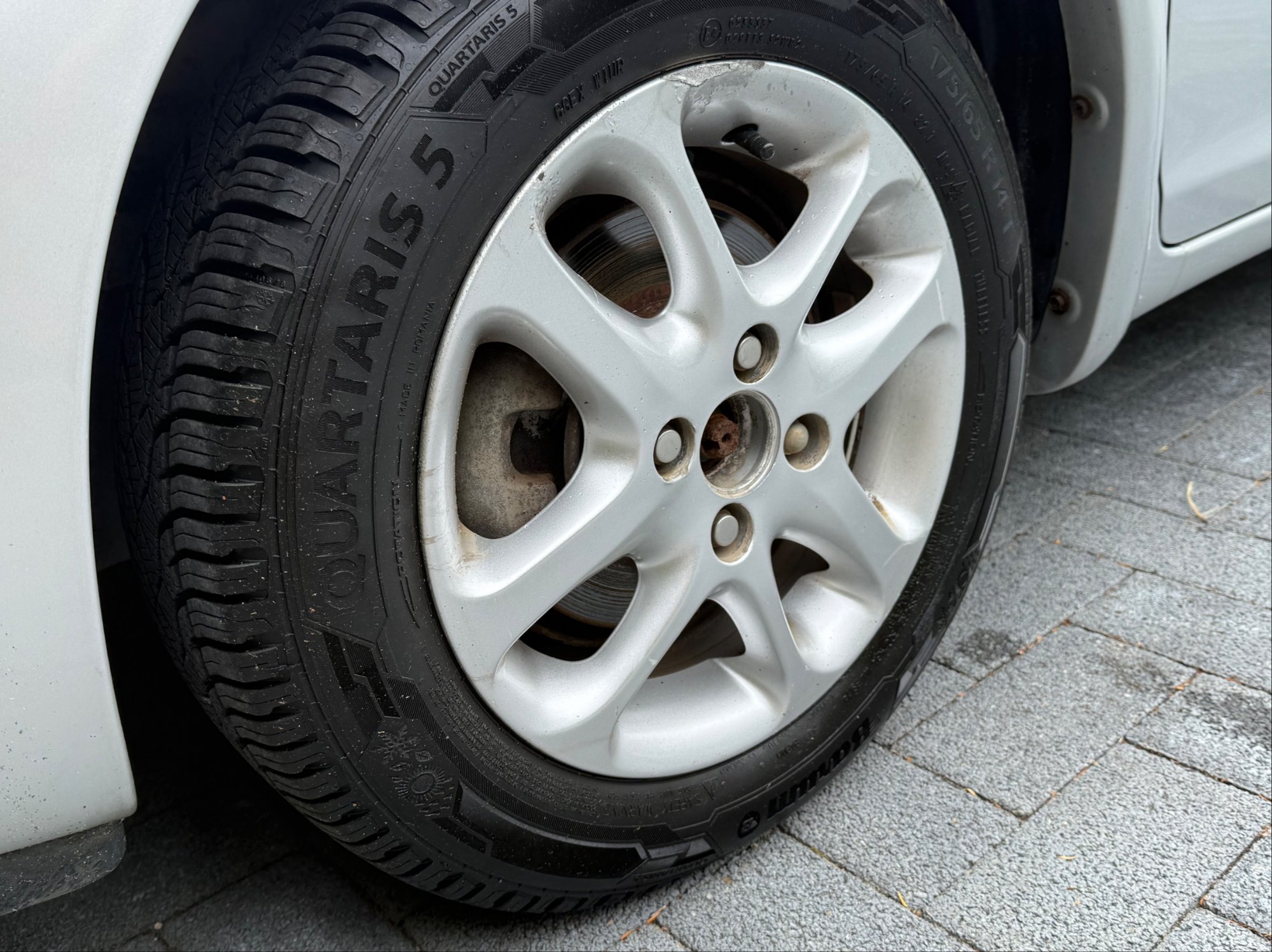 Photo de Toyota  Yaris Verso 1.3 